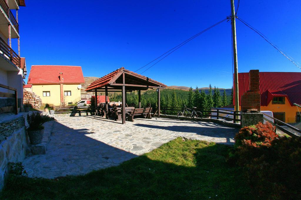 Casa Teodora Hotel รานกา ภายนอก รูปภาพ